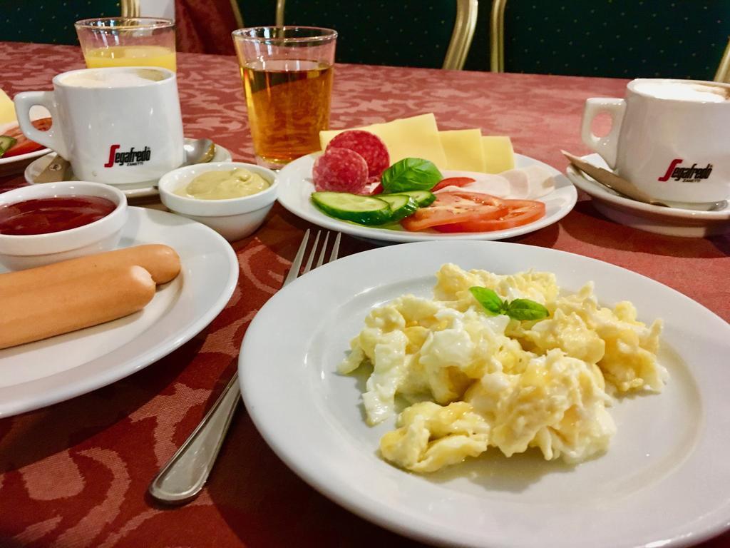 Hotel Colnus Kolno  Екстериор снимка